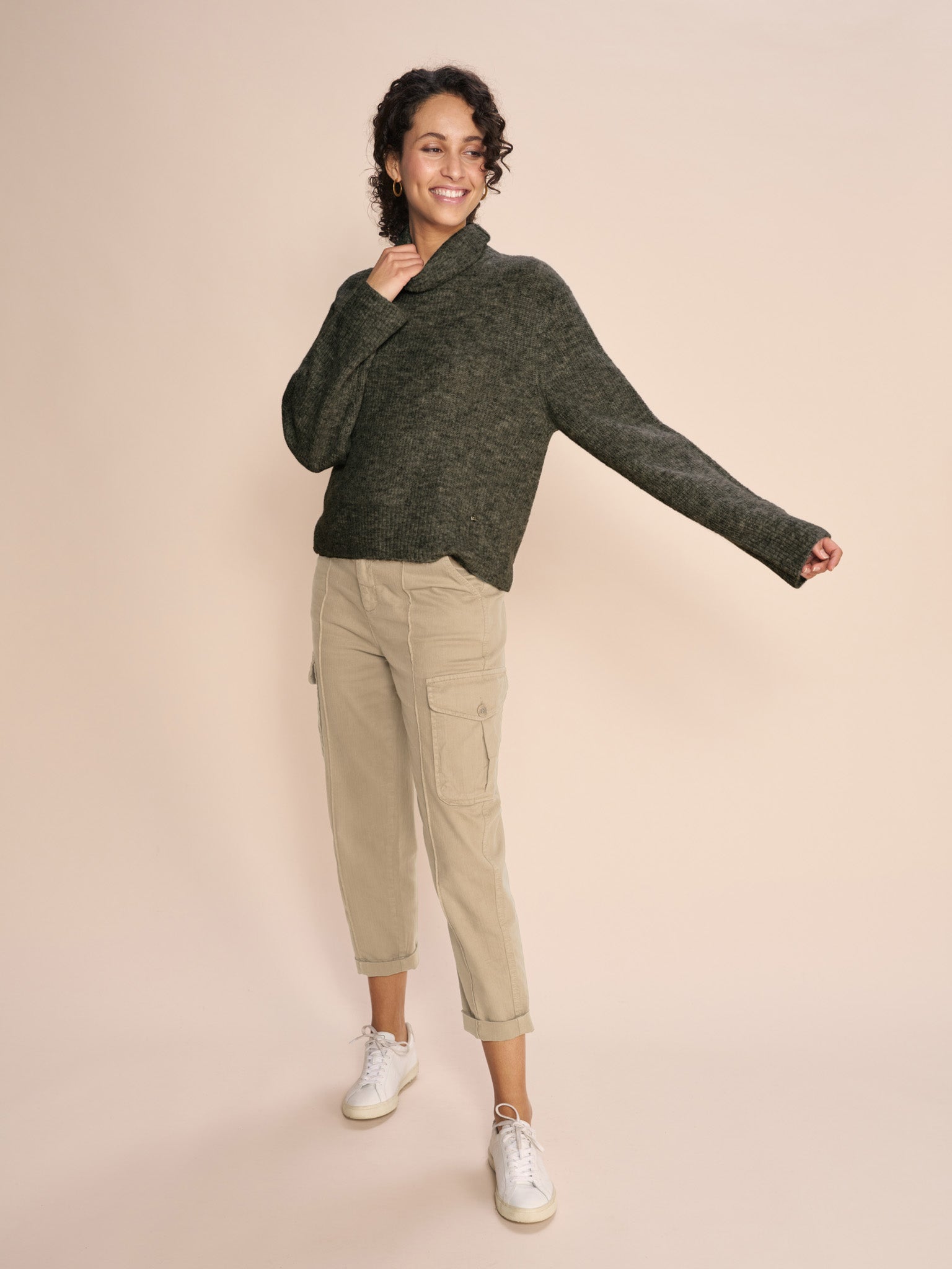 Modelshot / Savannah Tan / Detail